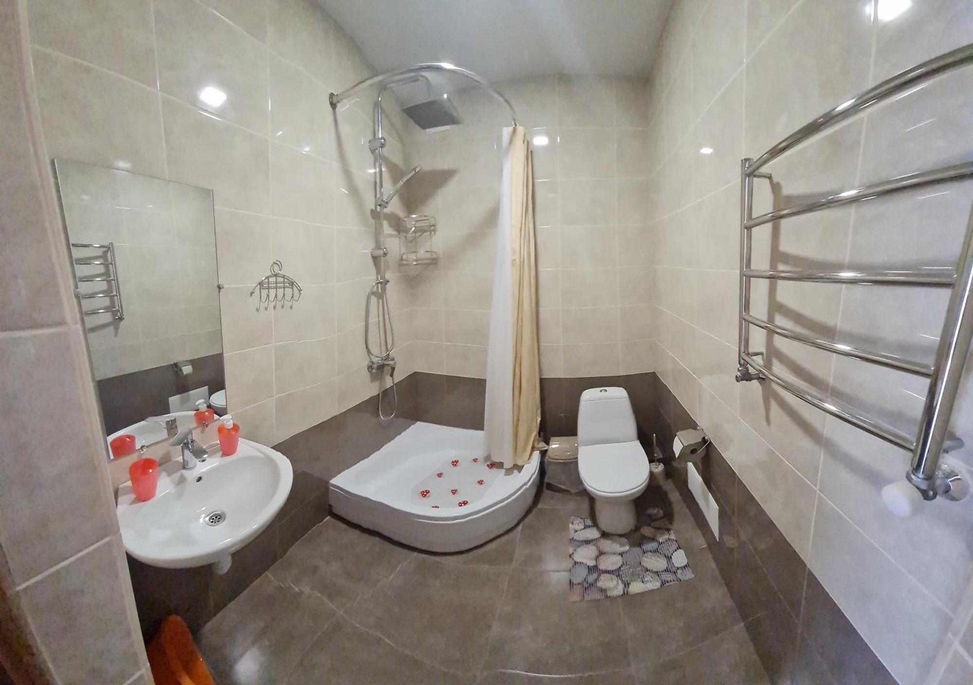 Apartment приватна 