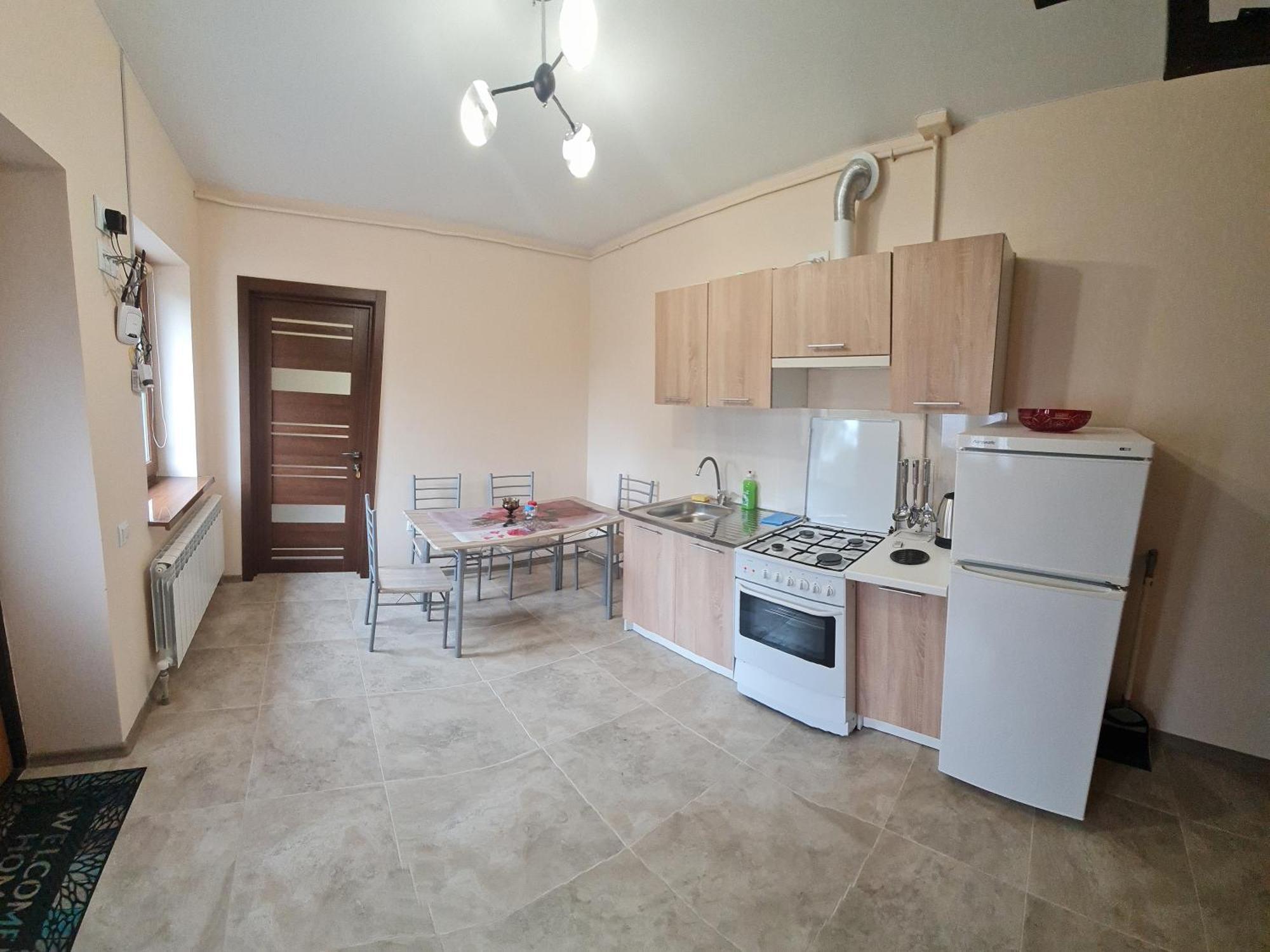 Apartment приватна 